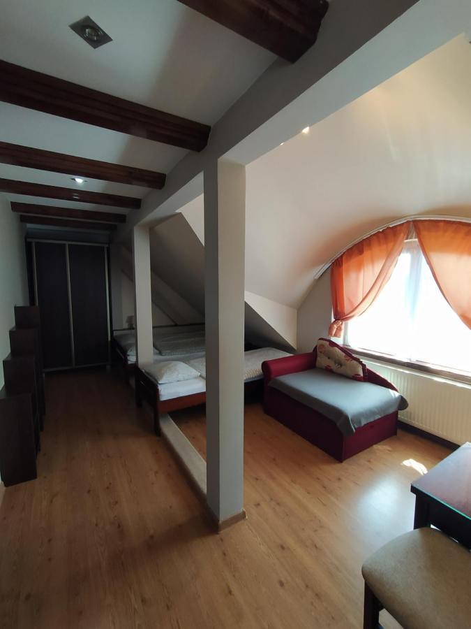 Camelot Apartment เวบา ภายนอก รูปภาพ