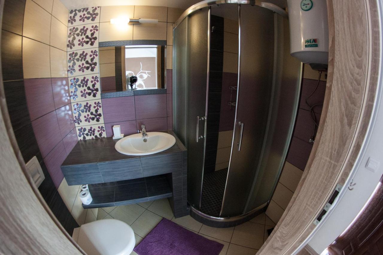 Camelot Apartment เวบา ภายนอก รูปภาพ