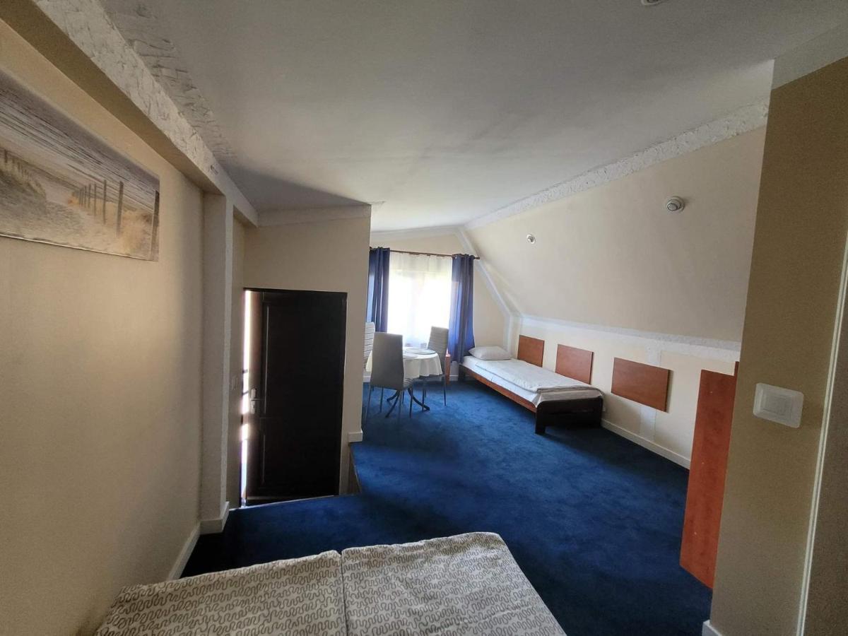 Camelot Apartment เวบา ภายนอก รูปภาพ